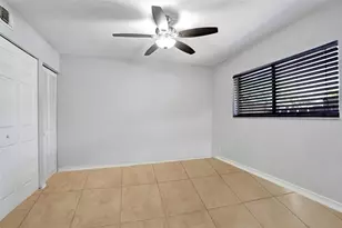 7670 NW 79th Ave, Tamarac, FL 33321 - Photo 17