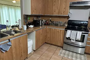 5713 Lime Hill Rd, Lauderhill, FL 33319 - Photo 5