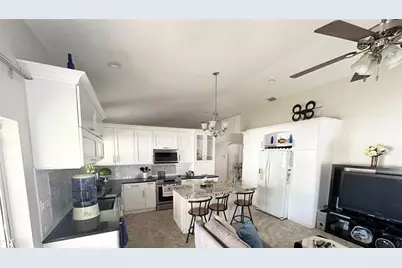 12633 NW 11th Ct, Sunrise, FL 33323 - Photo 5