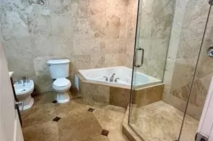 1362 Bayview Dr, Fort Lauderdale, FL 33304 - Photo 31