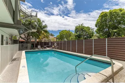 609 NE 13th Ave, Unit #303, Fort Lauderdale, FL 33304 - Photo 9