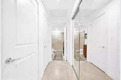 315 NE 3rd Avenue, Unit #1008, Fort Lauderdale, FL 33301 - Photo 25