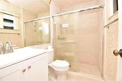 3305  Silver Buttonwood Dr, Greenacres, FL 33463 - Photo 15