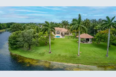 3440  Stallion Ln, Weston, FL 33331 - Photo 77