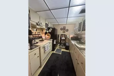 1401 SW 134th Way, Unit #307, Pembroke Pines, FL 33027 - Photo 9