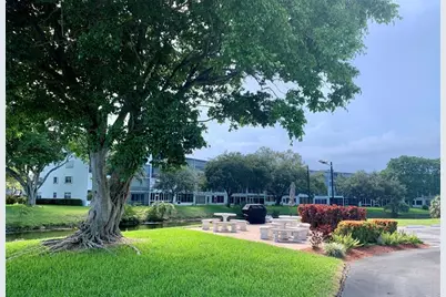 3065  Oakridge F, Unit #3065, Deerfield Beach, FL 33442 - Photo 19