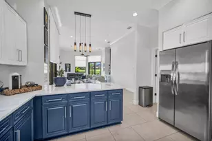 12200 Classic Dr, Coral Springs, FL 33071 - Photo 9