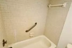 6061 N Falls Cir Dr, Lauderhill, FL 33319 - Photo 11