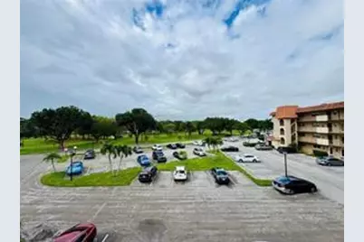 6061 N Falls Cir Dr, Unit #302, Lauderhill, FL 33319 - Photo 9