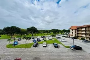 6061 N Falls Cir Dr, Lauderhill, FL 33319 - Photo 9