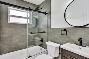 6661 Meade St, Hollywood, FL 33024 - Photo 29