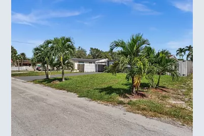 6661  Meade St, Hollywood, FL 33024 - Photo 47