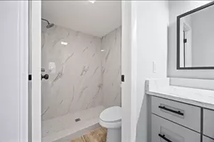 6061 N Falls Cir Dr, Lauderhill, FL 33319 - Photo 35