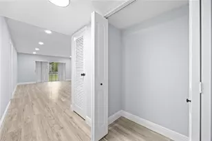 6061 N Falls Cir Dr, Lauderhill, FL 33319 - Photo 19