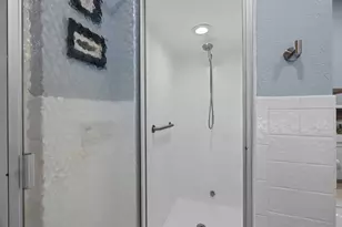 5100 Yellow Pine Ln, Tamarac, FL 33319 - Photo 19