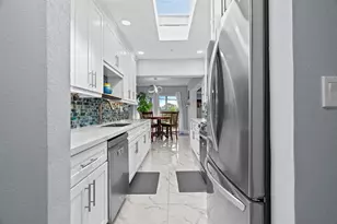 5100 Yellow Pine Ln, Tamarac, FL 33319 - Photo 9