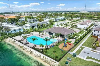 340 NE 208th Ter, Unit #340, Miami, FL 33179 - Photo 37