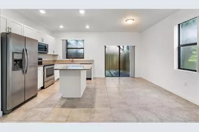 340 NE 208th Ter, Unit #340, Miami, FL 33179 - Photo 19