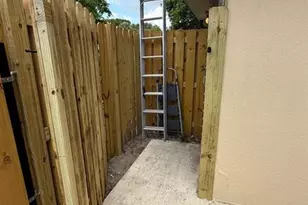 2911 SW 22nd Cir, Delray Beach, FL 33445 - Photo 5