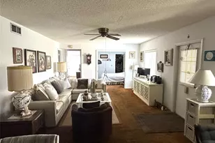 320 Pine Ridge Cir, Greenacres, FL 33463 - Photo 25