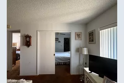 320  Pine Ridge Cir, Unit #B2, Greenacres, FL 33463 - Photo 9