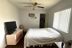 320 Pine Ridge Cir, Greenacres, FL 33463 - Photo 7