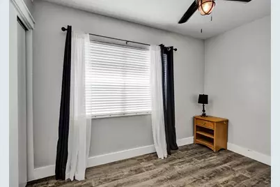 1036 NW 13th St, Fort Lauderdale, FL 33311 - Photo 11