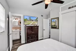 1036 NW 13th St, Fort Lauderdale, FL 33311 - Photo 9