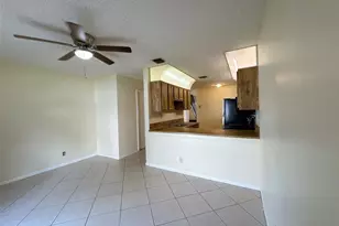 9784 NW 14th St, Coral Springs, FL 33071 - Photo 7