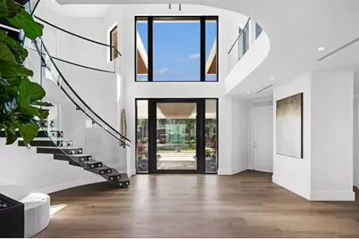 1957  Harbourview Dr, Fort Lauderdale, FL 33316 - Photo 9