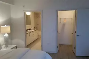 999 SW 1st Ave, Miami, FL 33130 - Photo 3