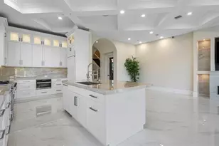 549 NE 19th Ave, Deerfield Beach, FL 33441 - Photo 17