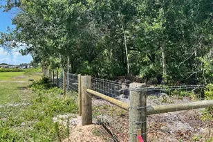 690 NE 144th Dr, Okeechobee, FL 34972 - Photo 3