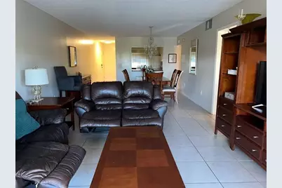 4000  Crystal Lake Dr, Unit #212, Deerfield Beach, FL 33064 - Photo 5