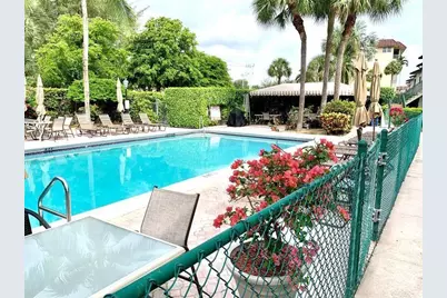 4000  Crystal Lake Dr, Unit #212, Deerfield Beach, FL 33064 - Photo 1