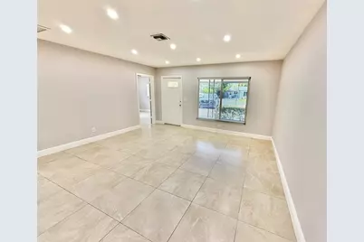 2210 NE 54th St, Unit #W, Fort Lauderdale, FL 33308 - Photo 7