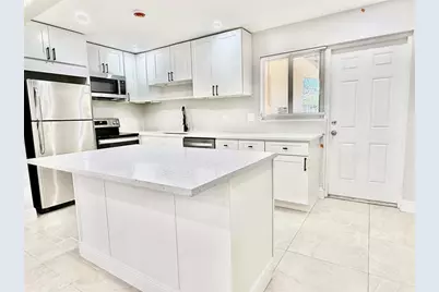 2210 NE 54th St, Unit #W, Fort Lauderdale, FL 33308 - Photo 5