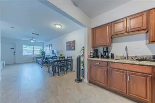 210 -216 NE 40th St, Oakland Park, FL 33334 - Photo 3