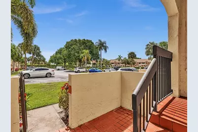 306  Congressional Way, Unit #306, Deerfield Beach, FL 33442 - Photo 13