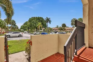 306 Congressional Way, Deerfield Beach, FL 33442 - Photo 13