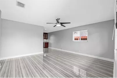 4805 NW 27th Way, Tamarac, FL 33309 - Photo 5