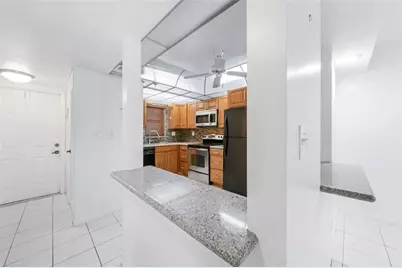 3150 W Rolling Hills Cir, Unit #210, Davie, FL 33328 - Photo 7