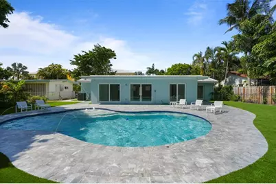 2116  Mariner Dr, Fort Lauderdale, FL 33316 - Photo 1