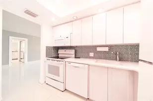 20379 W Country Club Dr, Aventura, FL 33180 - Photo 5