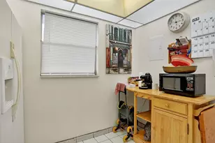 3170 Holiday Springs Blvd, Pompano Beach, FL 33063 - Photo 5