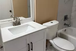 3680 N 56th Ave, Hollywood, FL 33021 - Photo 7