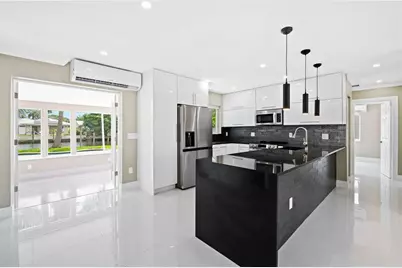 121  Almar Dr, Wilton Manors, FL 33334 - Photo 13