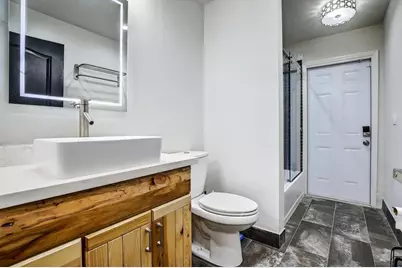 1210 NW 193rd Ave, Pembroke Pines, FL 33029 - Photo 25