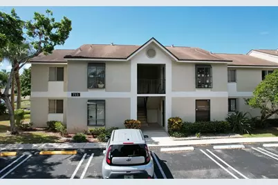 715  Gardens Dr, Unit #203, Pompano Beach, FL 33069 - Photo 1