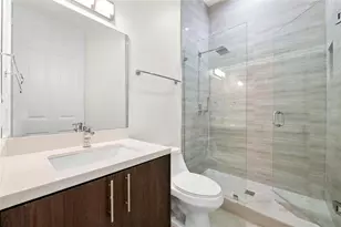 1432 SW 4th Ave, Fort Lauderdale, FL 33315 - Photo 25